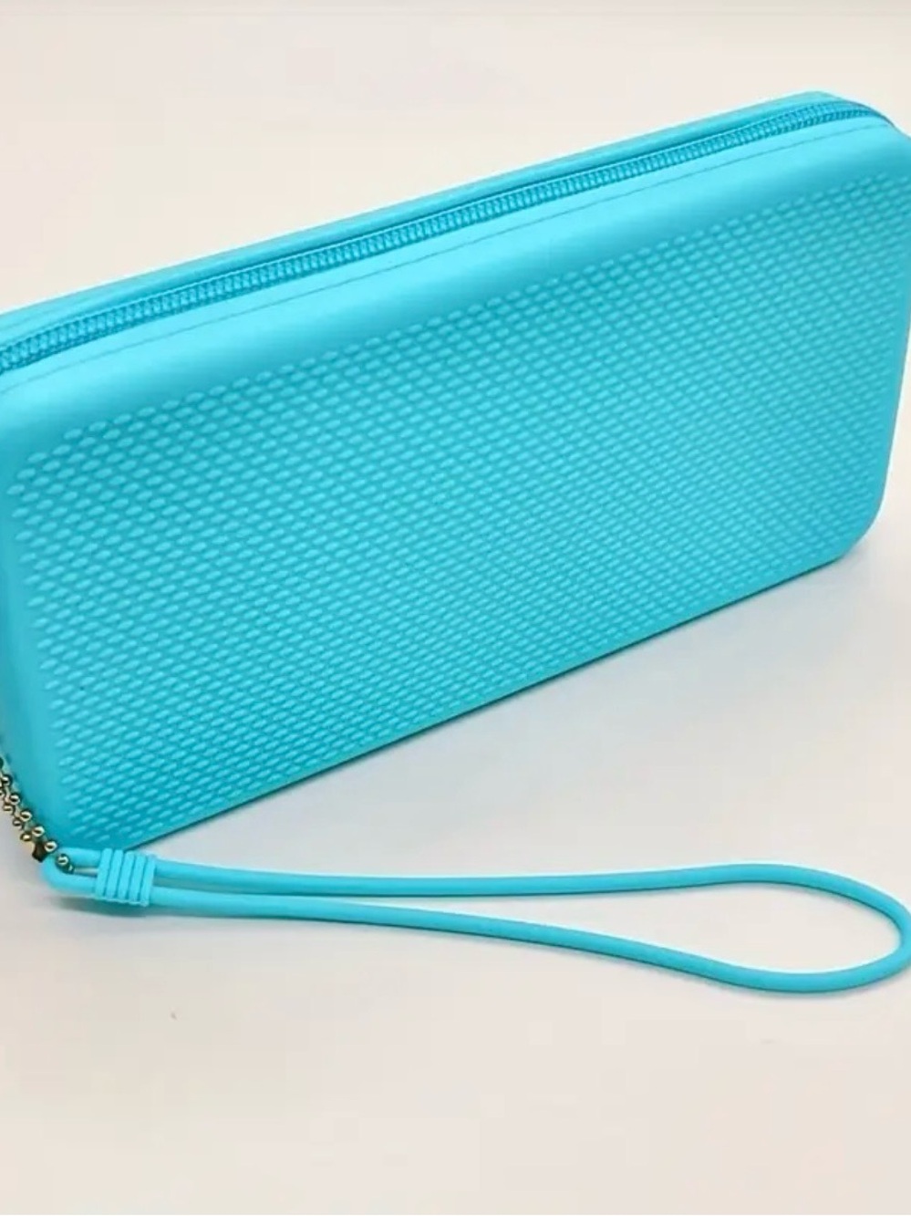 Multi Use Pouch